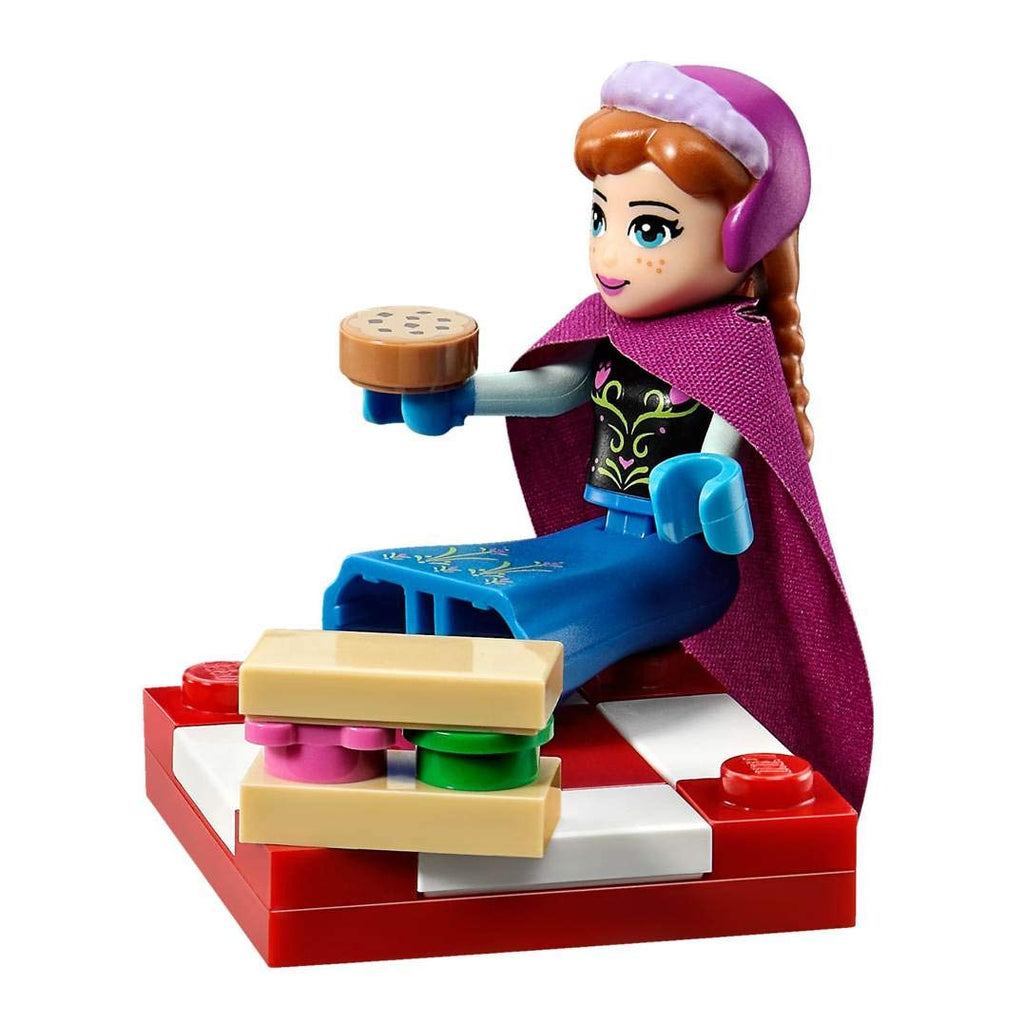 Elsa's Sparkling Ice Castle A751994