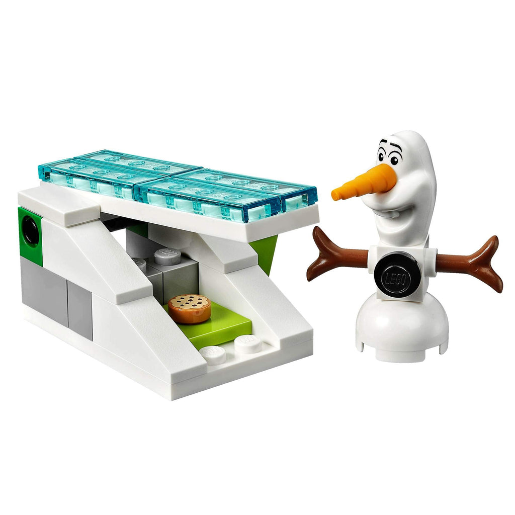 Elsa's Sparkling Ice Castle A751994